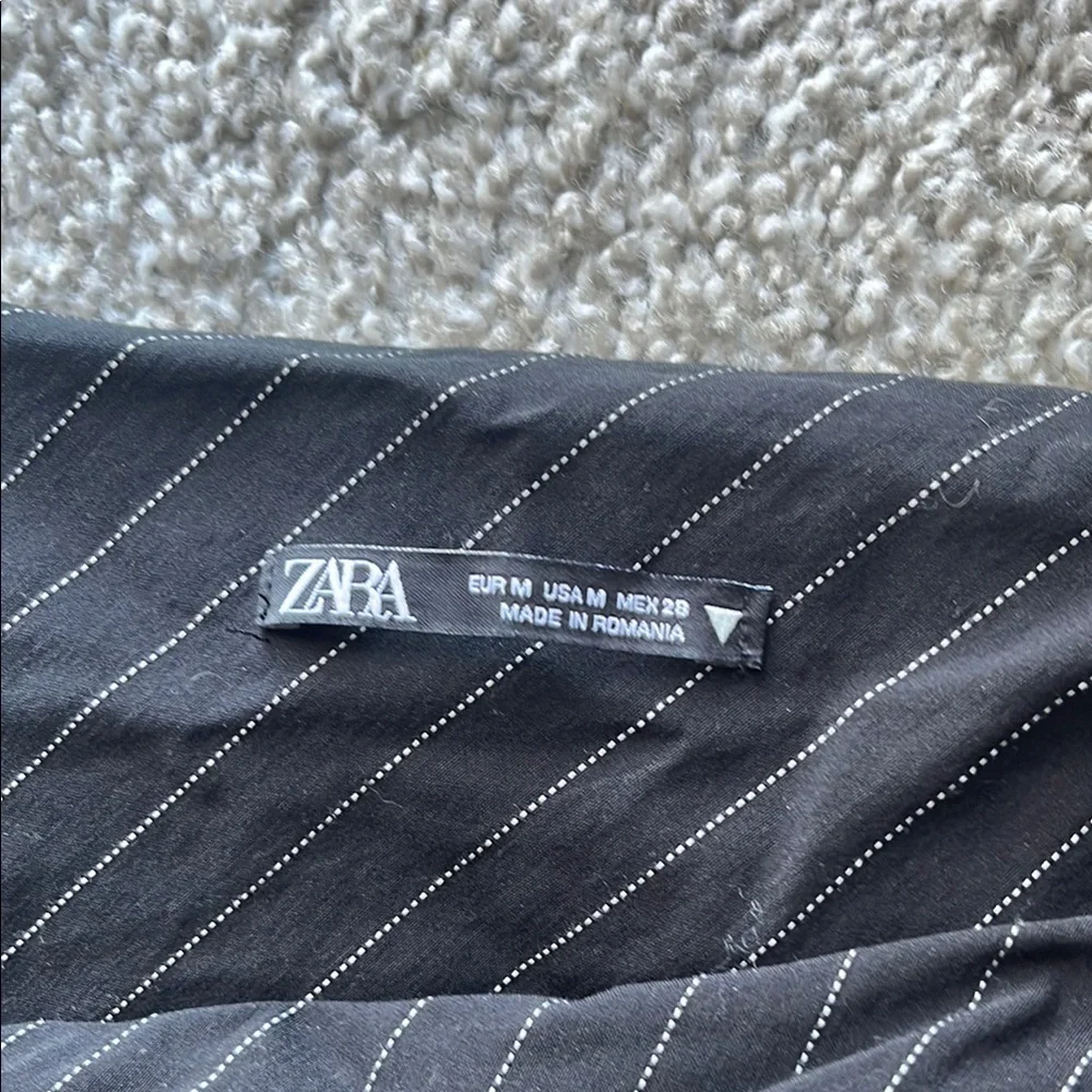 Elegant Black Pinstripe Dress - Picture 2 of 2